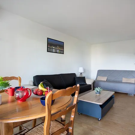 Le Tivoli By Interhome דירה *