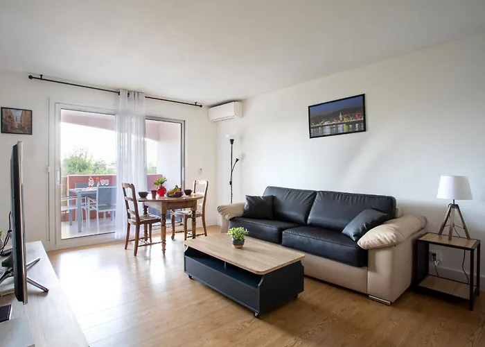Le Tivoli By Interhome
